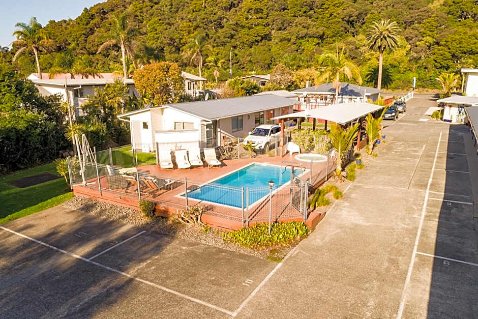 Averill Court Motel