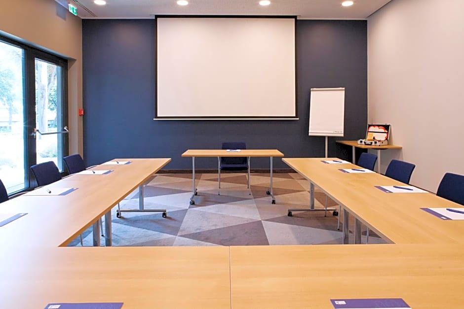 Holiday Inn Express Darmstadt By IHG