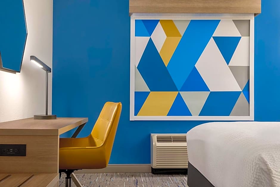 Holiday Inn Express Hotel & Suites Fort Pierce West By IHG