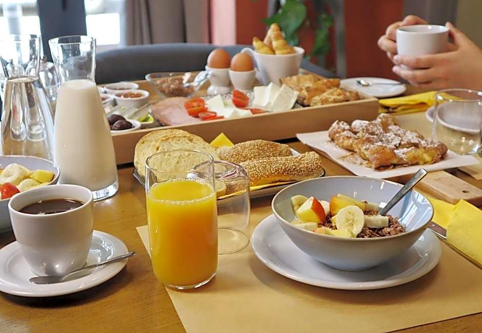 Melina Hotel - Central