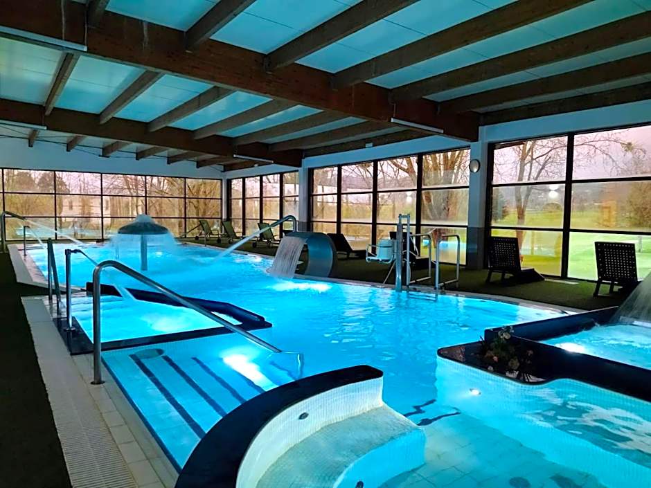 Oca Palacio De La Llorea Hotel & Spa