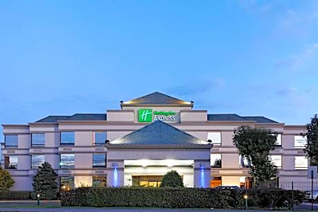 Holiday Inn Express Concepcion By IHG