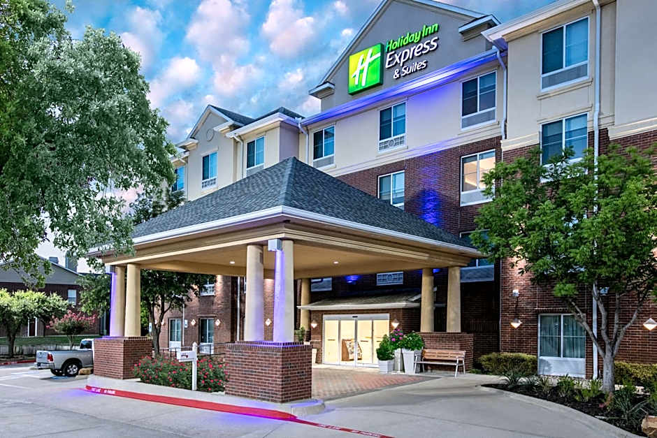 Holiday Inn Express Hotel & Suites Dallas - Grand Prairie I-20 By IHG