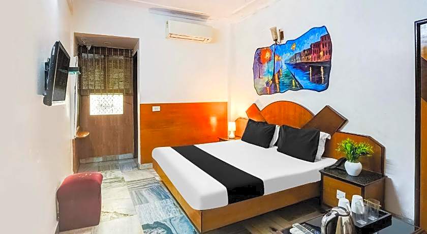 Hotel Chand Palace @ New Delhi Railway Station Delhi