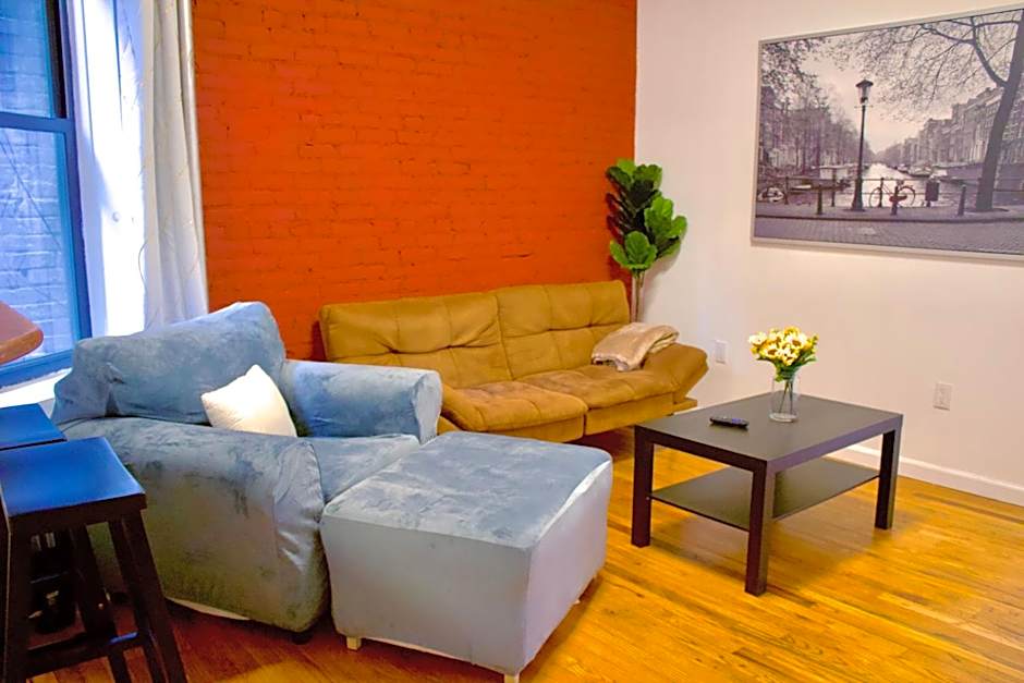 Spacious 2 Bedroom in East Village NYC