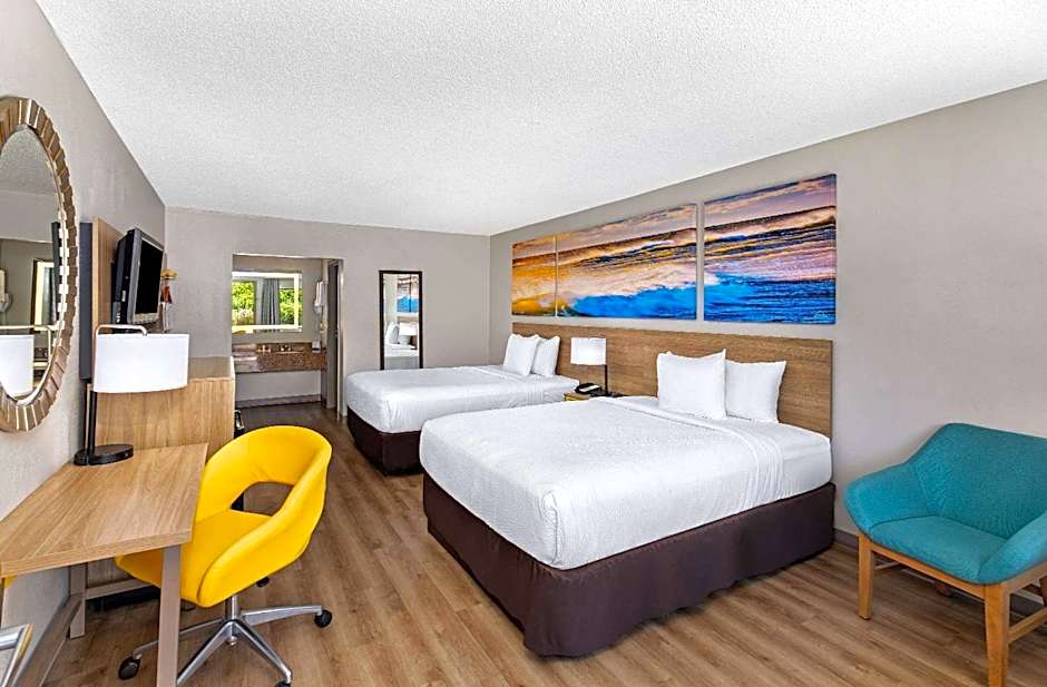 Days Inn by Wyndham St George