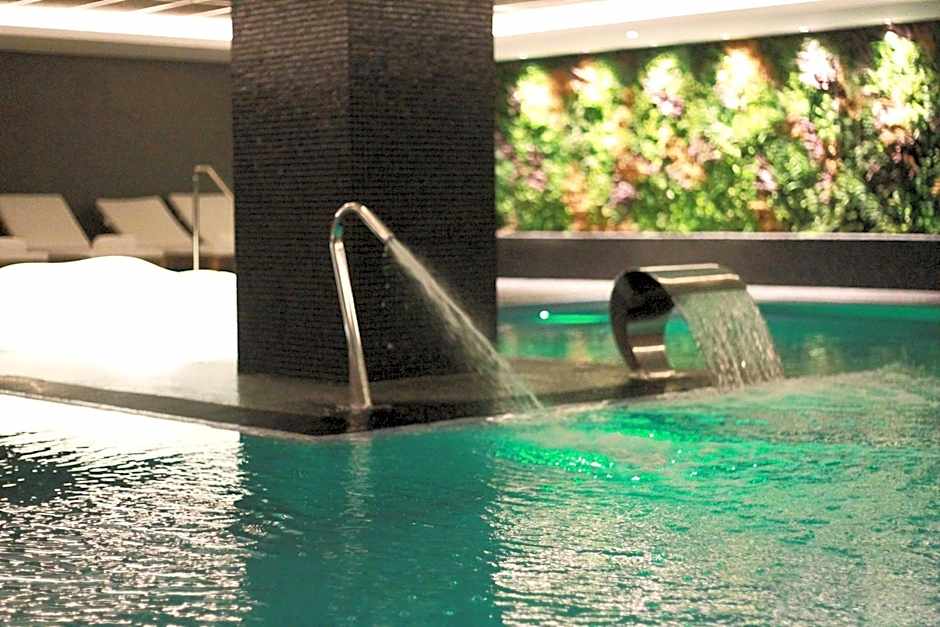 AZ Hotels Grand Oran