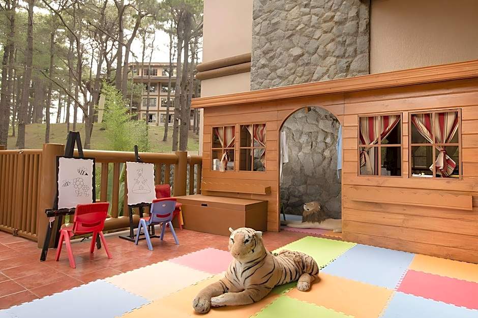 The Manor at Camp John Hay