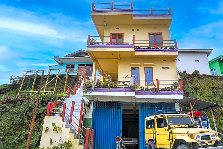 OYO Life 92499 Bagas Homestay Wonokitri