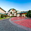 Howard Johnson by Wyndham Columbus Fort Benning