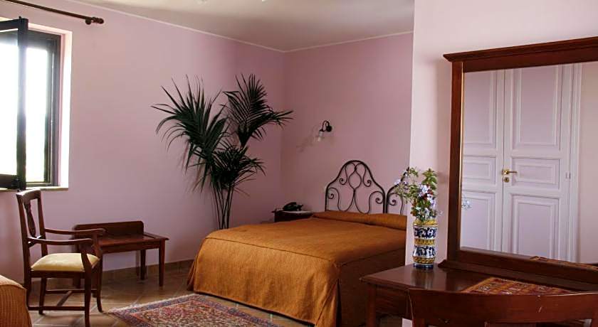 Don Giovanni Hotel