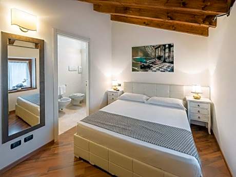 Classic Single Room
