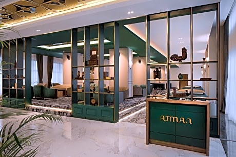Sutasoma Hotel