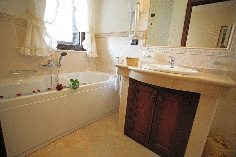 Tesoretto Hotel