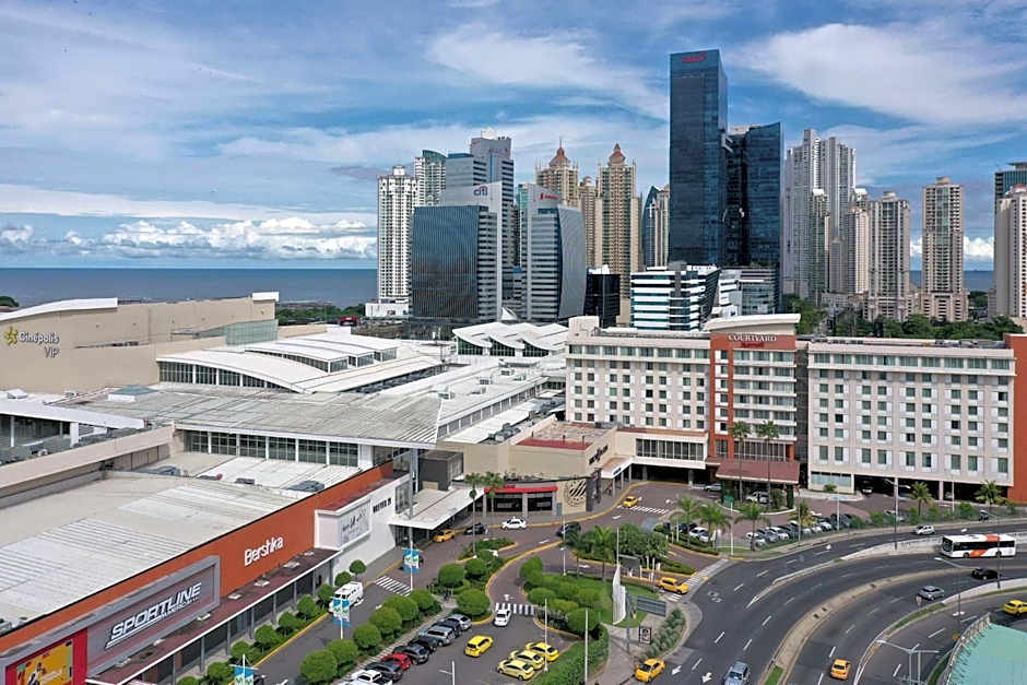 Courtyard by Marriott Panama Multiplaza Mall