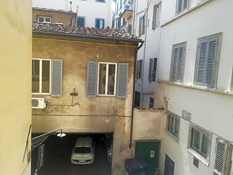 Double or Twin Room with Courtyard View