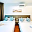 Lestari Inn Boutique Residence - Private Parking