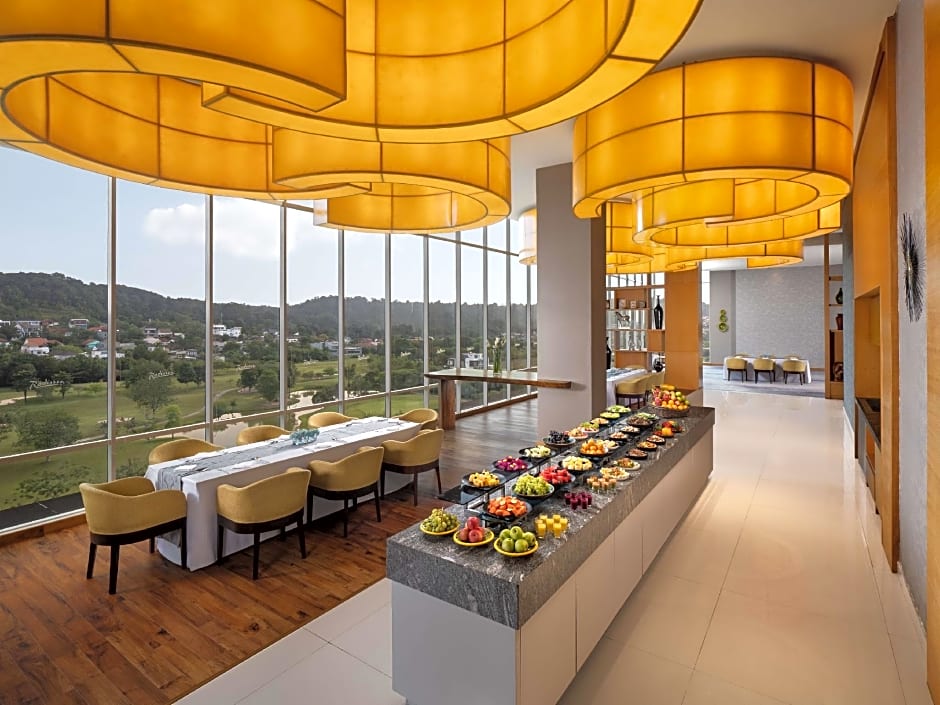 Radisson Golf And Convention Center Batam
