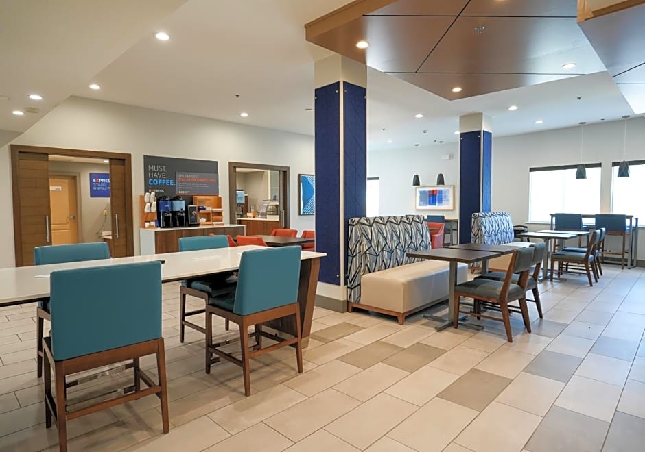 Holiday Inn Express Hotel & Suites Cedar Hill By IHG