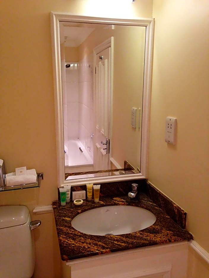 The Colonnade London