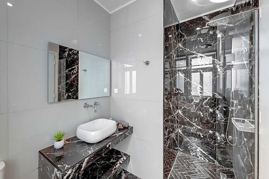 Amare Boutique Suites