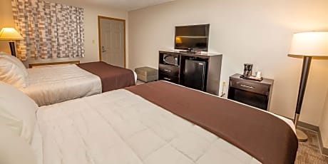 2 Queen Beds Non-Smoking