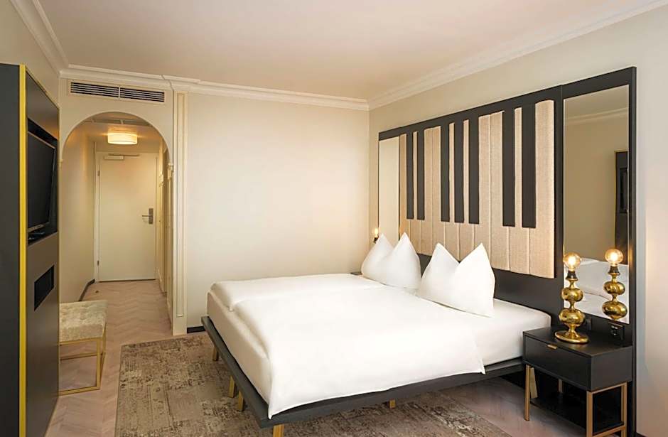 elaya hotel vienna city center, Trademark by Wyndham