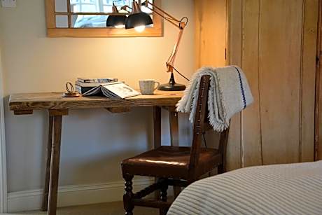 Standard  Double Room (2 Adults)