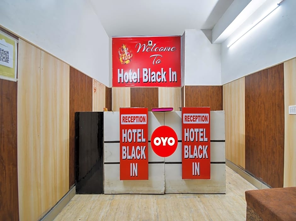 OYO Flagship Hotel Black Inn