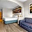 Days Inn & Suites by Wyndham Castle Rock