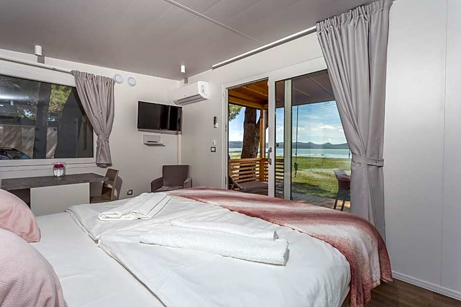 Camp Vransko lake - Mobile homes