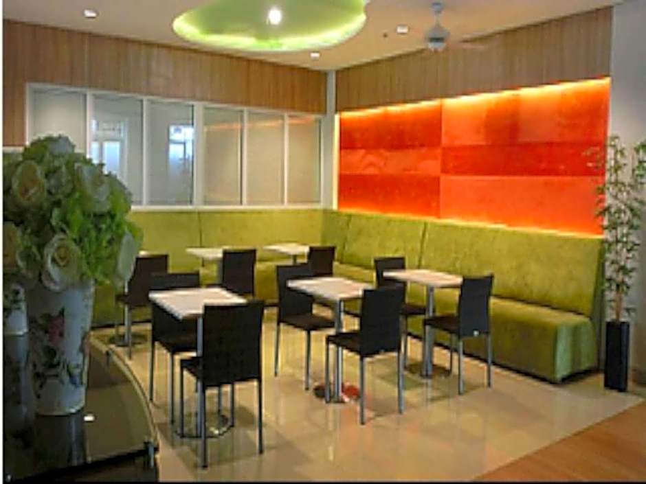 Izi Hotel