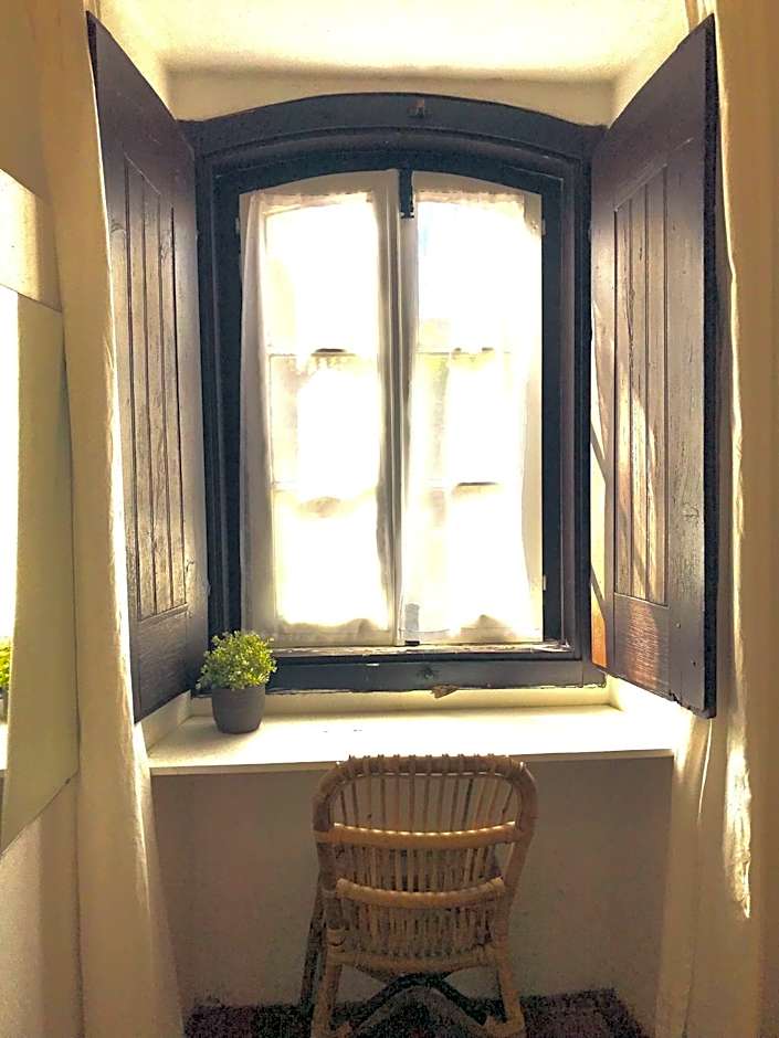 Casa Largo do Poço Guesthouse