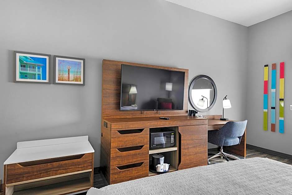 Hampton Inn By Hilton & Suites Pensacola I-10 N At University Town Plaza