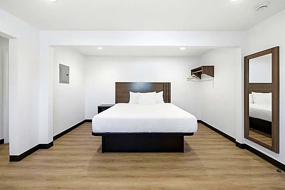 Hyland Inn Van Nuys