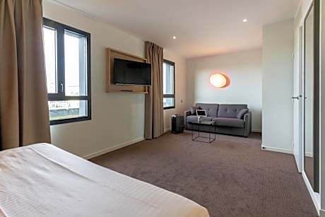 Standard Family Room