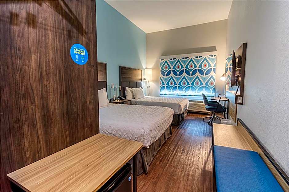 Tru by Hilton McKinney