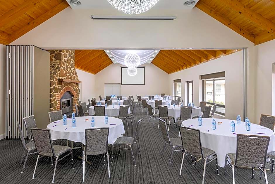 Mercure Goulburn
