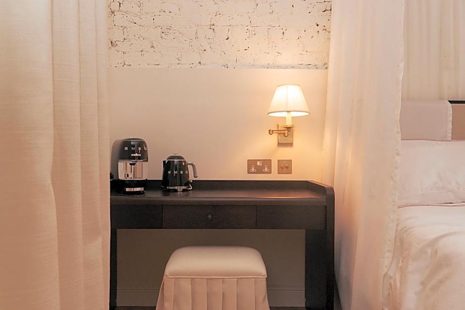 Magda Boutique Rooms