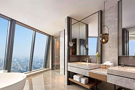 President Suite, Executive lounge access, Suite, 1 King, River view