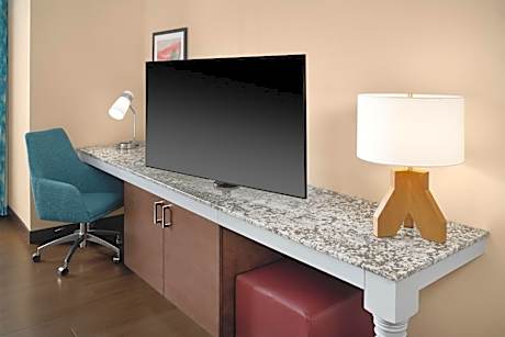 Premium King Room