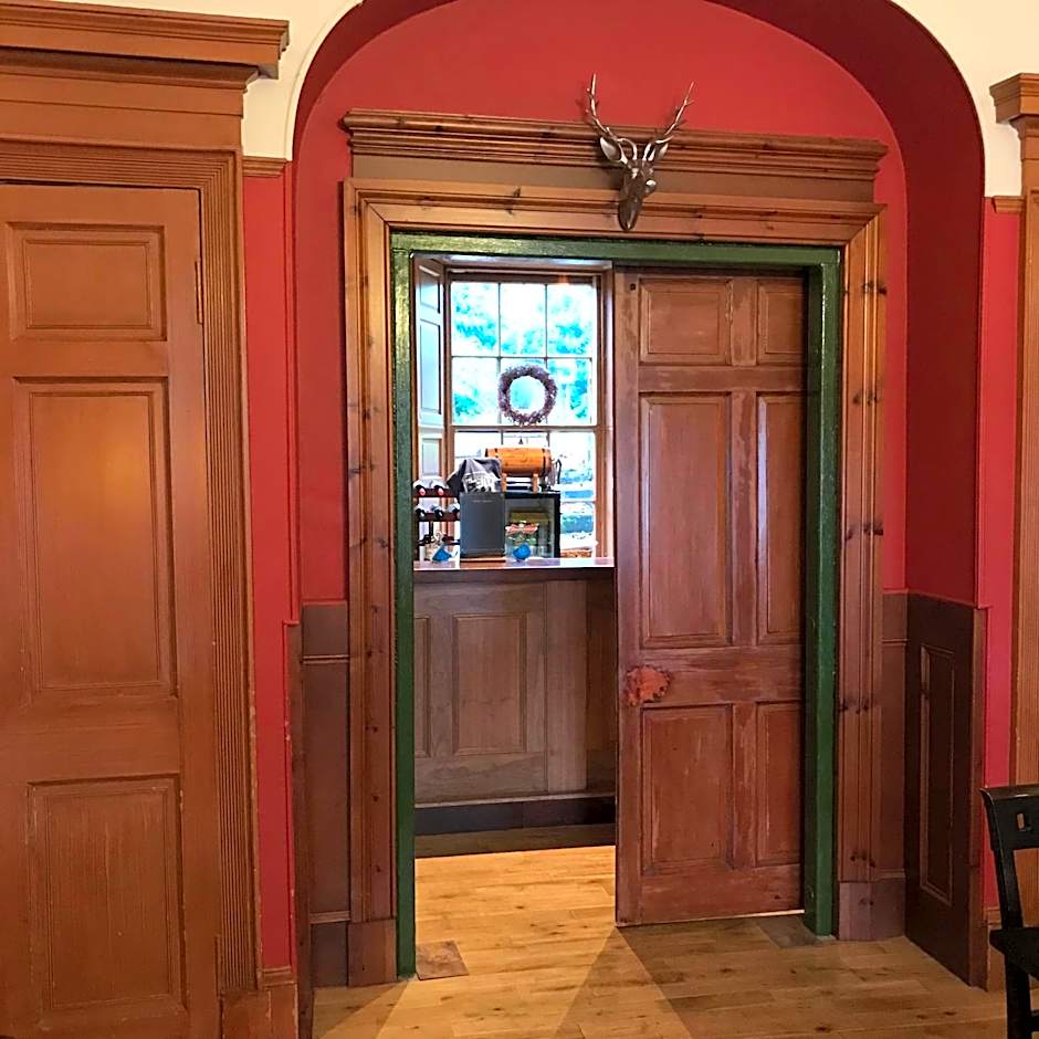 Ashtree House Hotel, Glasgow Airport & Paisley