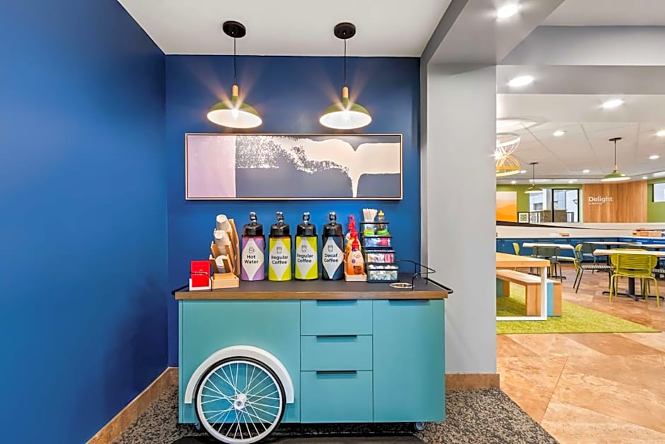 Spark by Hilton Phoenix East Mesa