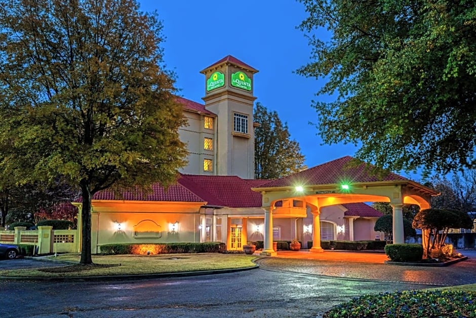 La Quinta Inn & Suites by Wyndham Memphis Primacy Parkway