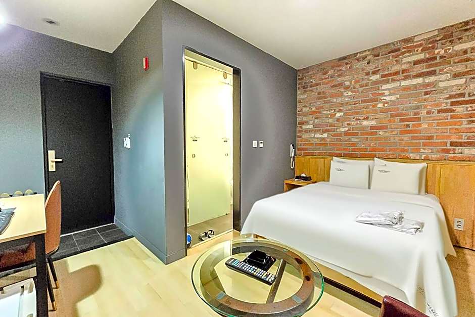 Pyeongtaek Seville Hotel