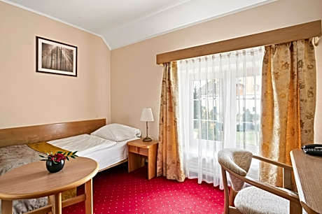 Small Single Room