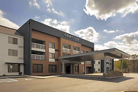 Courtyard by Marriott Indianapolis Northwest