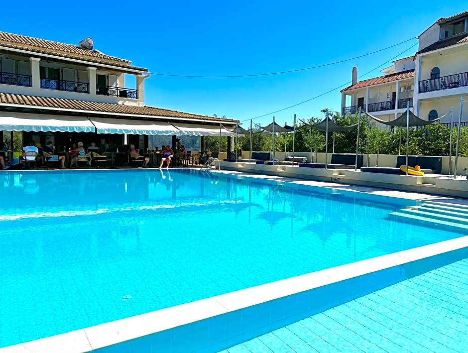 Bruskos Hotel & Suites