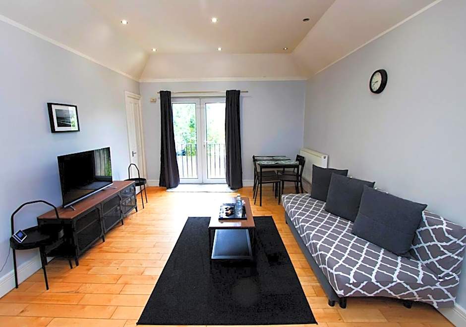 Westciti Caroco Aparthotel