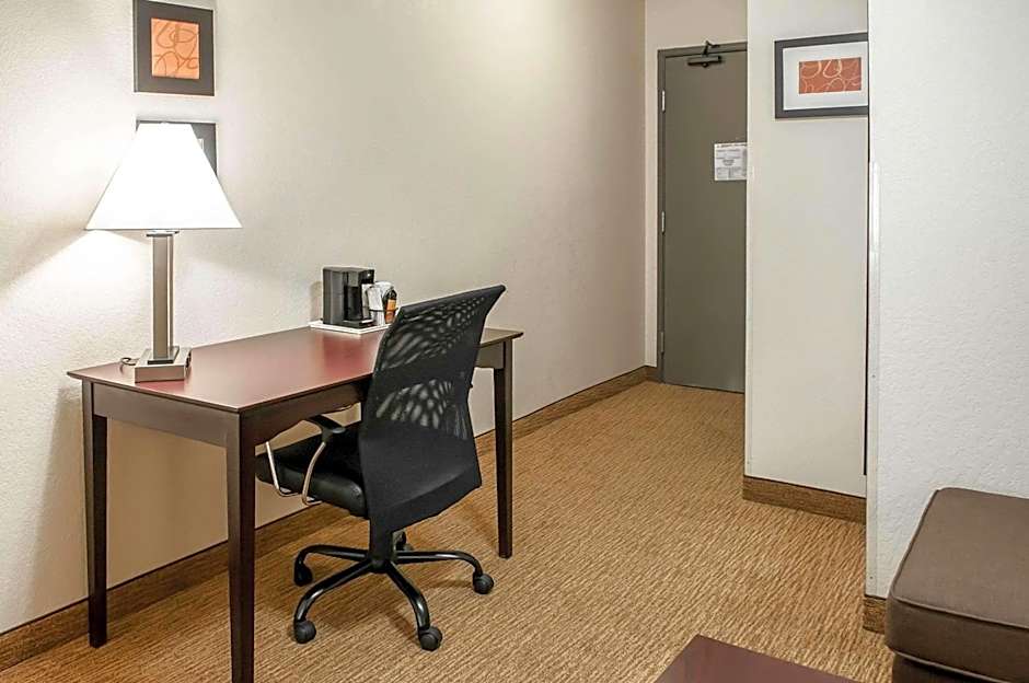 Comfort Suites Albuquerque/North Journal Center